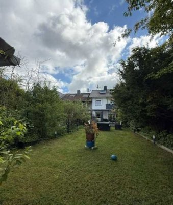 Parklandschaft Grummer Teiche... Glücksgriff-Haus mit rund  179 m² Wohn-Nutzfläche!