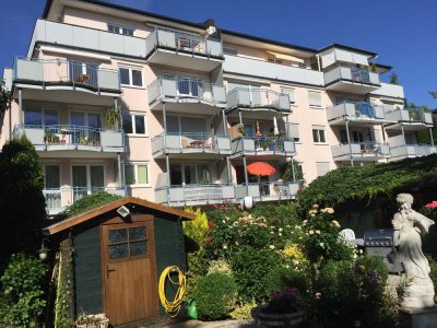 Stilvolle, neuwertige 3-Raum-Penthouse-Wohnung im Grünen !