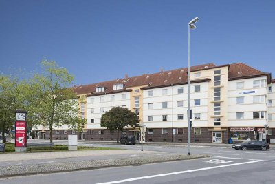Hoch hinaus: Jung wohnen im schicken Altbau, Balkon zum Sonne tanken inklusive!