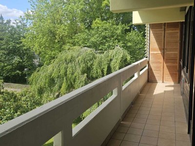 4 Zimmer-Wohnung mit barrierefreiem Zugang, Balkon und EBK in Crailsheim