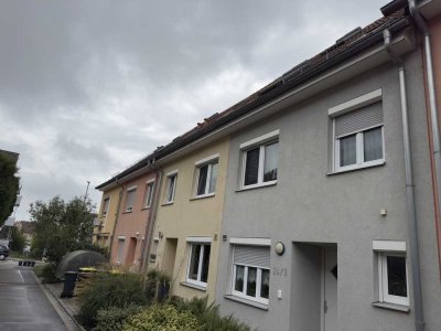Secret Sale: Rheinmittelhaus mit Terrasse und Stellplatz