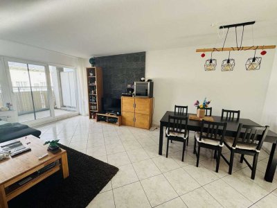 Attraktive 3-Zimmer-Maisonette-Wohnung mit zwei Balkonen und Stellplatz