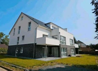 Erstbezug und Einbauküche: Geschmackvolle 3,5-Zimmer-Maisonette-Wohnung mit geh. Innenausstattung