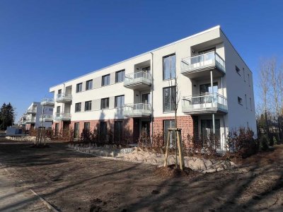 Moderne 3-Raum Wohnung mit Aufzug, Fußbodenheizung, PKW-Stellplatz, PV-Anlage, Terrasse