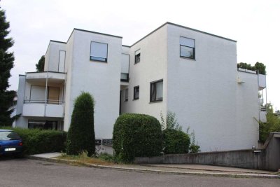 Stilvolle 1-Z.--Whg. mit EBK und Achalmblick