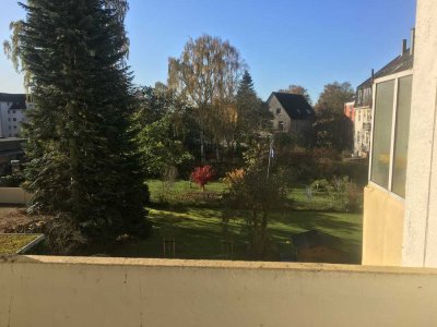 Renovierte  2-Zimmer Wohnung in zentraler Lage