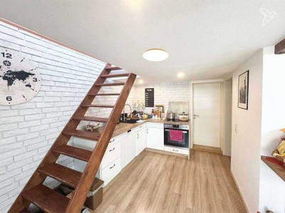 CHARME TRIFFT CHANCE � Historisches Mehrfamilienhaus mit 5 Wohneinheiten und viel Potential!