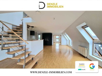 Elegante Dachgeschoss-Maisonettewohnung mit offener Wohnküche, Kamin und Loggia
