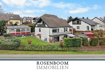 Traumhaft gelegenes Einfamilienhaus mit Weitblick über Felder und Wälder in Bogel