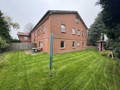 Helle Wohnung mit eigener Terrasse und großem Garten