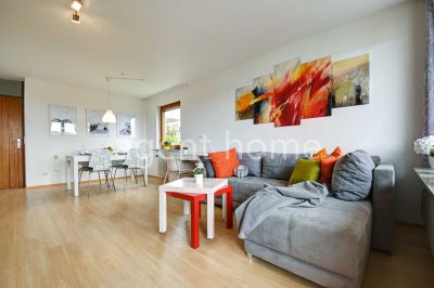 MÖBLIERT - COMING HOME - Moderne Wohnung mit Balkon in Musberg