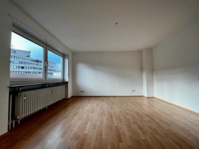 Renovierte 1-Zimmer-Wohnung direkt in der Fußgängerzone Kaiserslautern