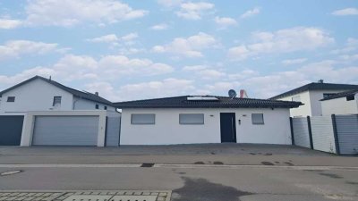 Luxuriöser Bungalow mit Wellnessoase