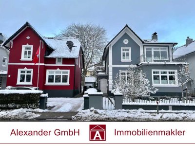 Jugendstilvillen im Doppelpack - Liebhaberobjekt zum Wohnen und Arbeiten in Alt-Rahlstedt
