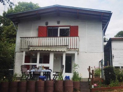 3-Zimmer-Einfamilienhaus im Wochenendgebiet Grünberg