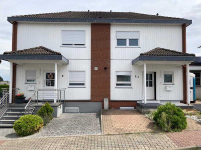 **modernisierte Doppelhaushälfte mit Einliegerwohnung in ruhiger und familiärer Lage**