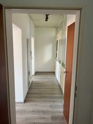 Helle 2-Zi.-Whg. in Denkmalgeschütztem Haus