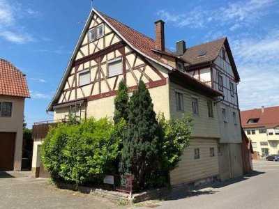 Generationenhaus oder Kapitalanlage in Weinstadt 
im Fördergebiet "Ortskern IV". Nutzen Sie dies!