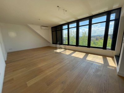 EXKLUSIVES WOHNEN MIT WINTERGARTEN UND DREI ATEMBERAUBENDEN DACHTERRASSEN