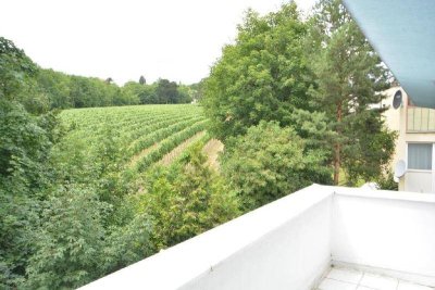 3 Zimmer Maisonette Wohnung mit Garagenplatz und Blick auf die Weingärten zu vermieten