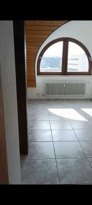 Schöne helle 1 Zimmer Wohnung in Stadt-mitte