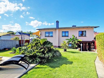 Einfamilienhaus mit Einliegerwohnung und Ferienbungalow im Ostseebad Zinnowitz