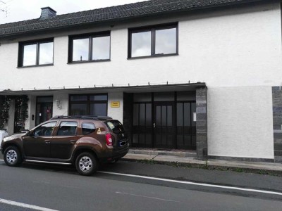 Großzügige 5-Zimmer-Wohnung in Dedenborn zu vermieten