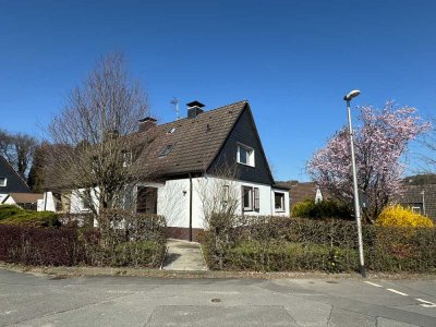 2 Wohneinheiten - Garage - Gartengrundstück