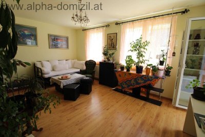 3 Zimmerwohnung in Ruhelage mit Loggia!