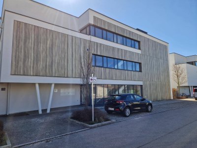 Wels/ Lichtenegg: Moderne 4-Zimmer Wohnung mit Tiefgarage