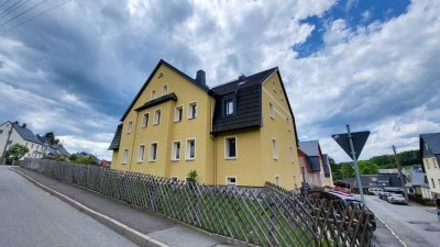 *** Idyllische 3-Raum-Wohnung in ruhiger Lage von Auerbach ***