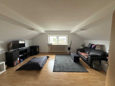Helle 2-Zimmer-Dachgeschosswohnung in Schifferstadt