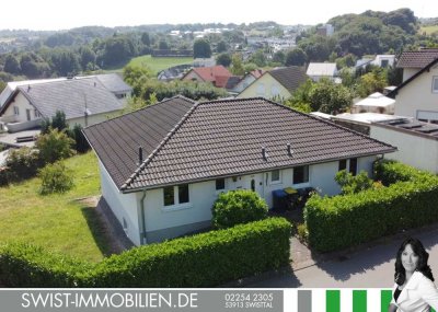 Blankenheim: Mehr Freiheiten u. Weitsicht – für jedes Alter passend – Bungalow mit großem Grundstück
