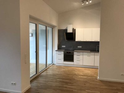 Neuwertige 2-Zimmer-Dachgeschosswohnung mit Balkon und Einbauküche in Tuttlingen