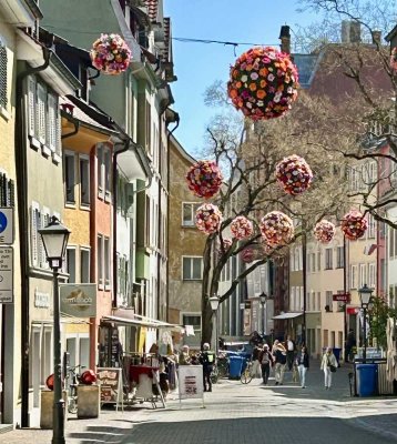 Attraktive, charmante  2,5-Zimmer Altbau-Wohnung in Konstanz