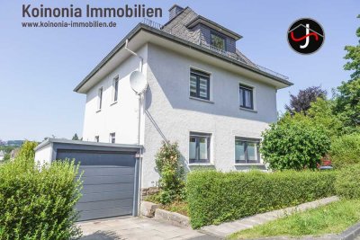 Sehr gepflegtes Zweifamilienhaus in Top Lage von Weidenau