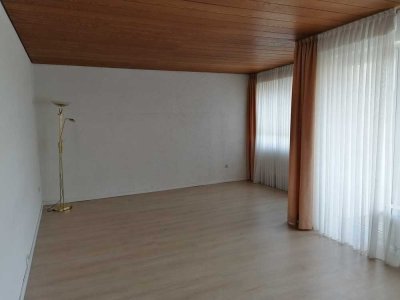 Attraktive gepflegte  80 m² Wohnung in Braunschweig Weststadt mit Balkon
