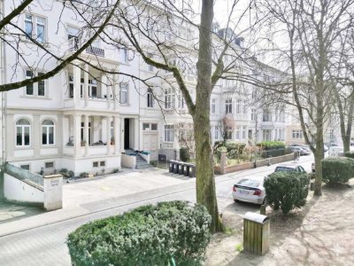 Bezugsfreie 4-Zimmer DG-Wohnung im Herzen Wiesbadens im Denkmalobjekt