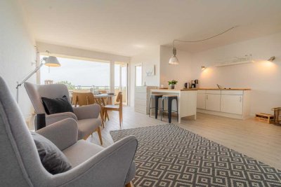 Exklusive 1,5-Zimmer-Wohnung mit Balkon, EBK & Meerblick in St.Peter-Ording