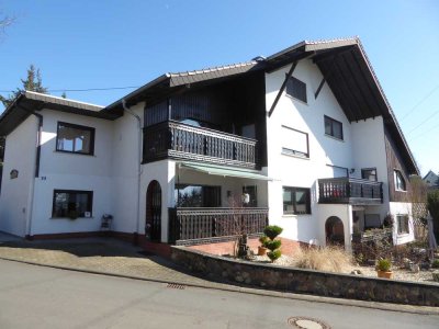 Geräumige ETW mit Garage und Stellplatz in 53545 Ockenfels, auch als Kapitalanlage geeignet.