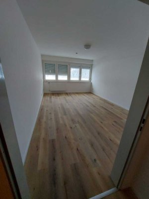 WG-Zimmer in Großerlach mit privatem Bad und Küche