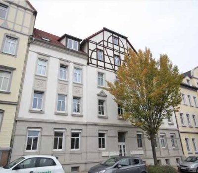 Energetisch und frisch sanierte 4-Raum-Wohnung in ruhiger Lage von Döbeln (WE009)