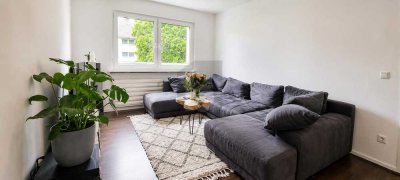 RUHIGES WOHNEN MIT VIEL LAGERFLÄCHE