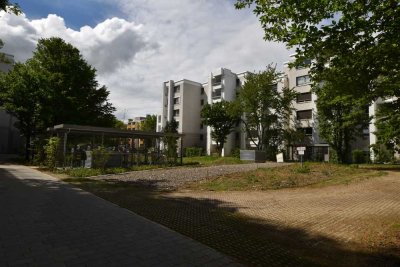 Großhadern - kernsanierte Wohnung mit Balkon