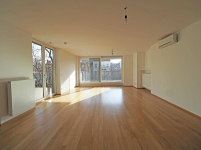 MÜHLGASSE | NASCHMARKT | exklusive 4-Zimmer-Dachgeschoß-Wohnung mit Südostterrasse