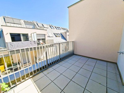 Großzügige 2 Zimmerdachgeschosswohnung + Terrasse in absoluter Ruhelage!! Tolle Lage - U1 Kagranerplatz! Nähe Alte Donau&amp;Donauzentrum!!