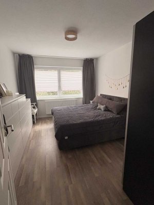 Nur für Berufstätige!!! Zentrale 2 Zimmer Wohnung in Bremerhaven