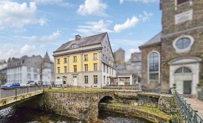 Gelbes Haus - erhaltenswertes Baudenkmal im Altstadtkern von Monschau - im privaten Bieterverfahren