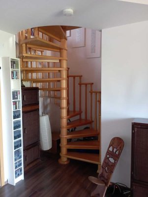 Traumhafte 4,5-Zimmer Maisonette-Wohnung mit Loggia im Augsburger Universitätsviertel