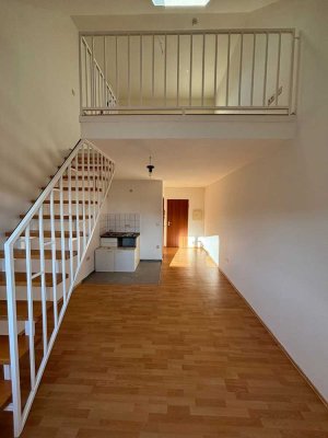 Perfekt geschnittene & frisch renovierte Maisonettewohnung in Uninähe